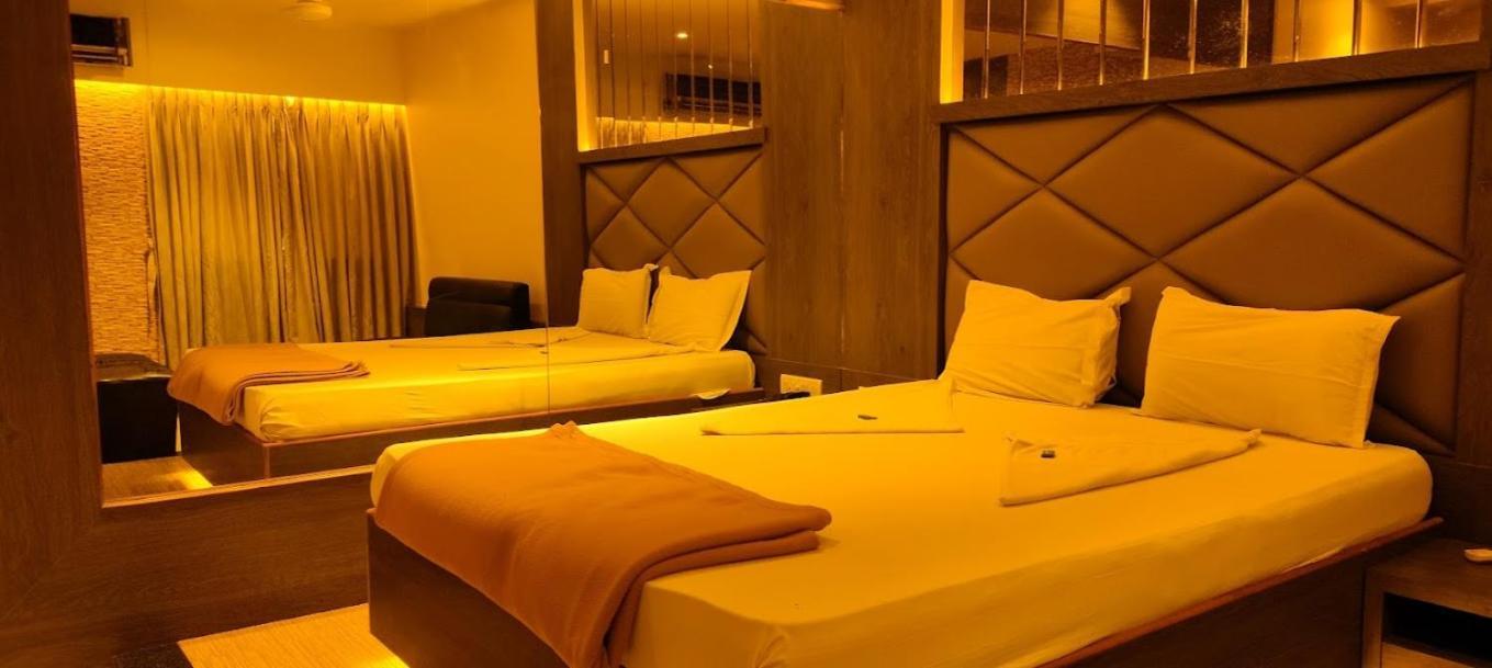 Hotel Sahara Lodging & Boarding à Mira-Bhayandar Extérieur photo